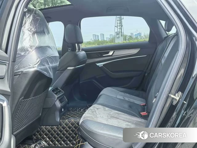 Audi A6L 2021 Черный из Китая, фото 2