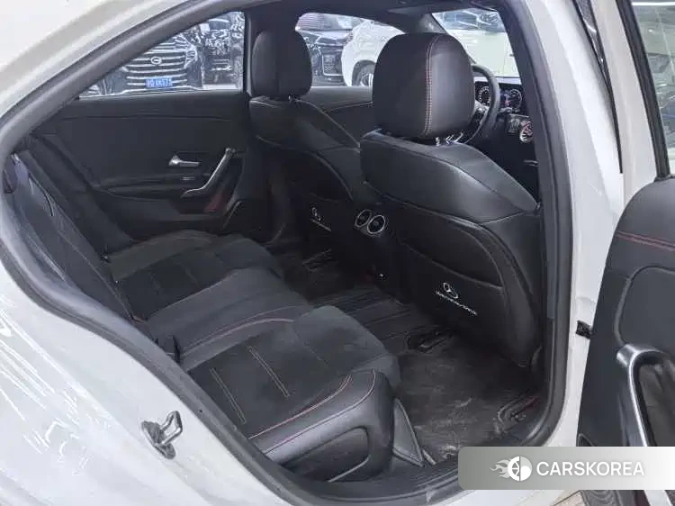 Mercedes-Benz A-Class 2024 Белый из Китая, фото 2