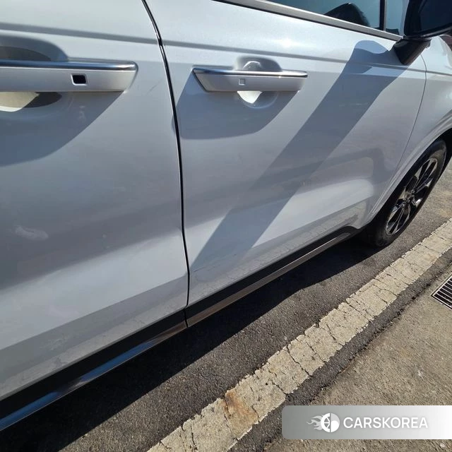 Kia Carnival 4th generation 2023 Белый из Кореи, фото 2