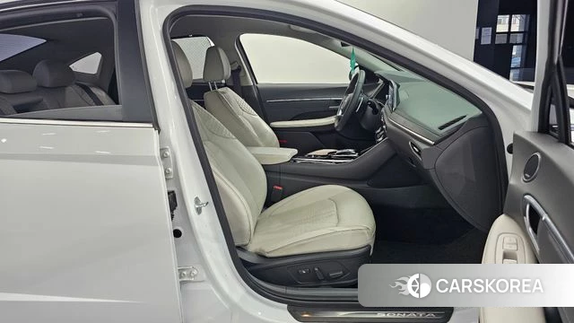 Hyundai Sonata (DN8) 2019 Белый из Кореи, фото 2