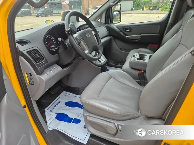 Hyundai The New Grand Starex 2018 Желтый из Кореи, фото 2