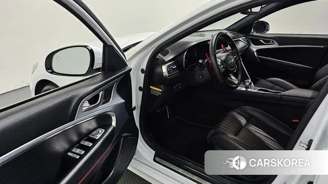 Genesis G70 2018 Белый из Кореи, фото 2