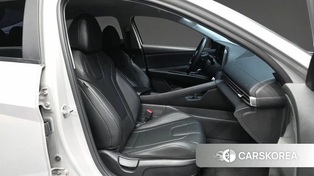 Hyundai Avante (CN7) 2020 Серебристо-серый из Кореи, фото 2