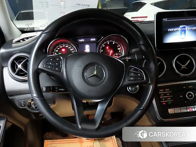 Mercedes-Benz GLA-Class X156 2019 Черный из Кореи, фото 2