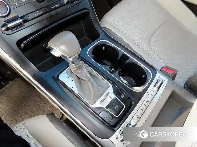 Kia Carnival 4th generation 2020 Белый из Кореи, фото 2