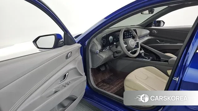 Hyundai The New Avante (CN7) 2023 Синий из Кореи, фото 2