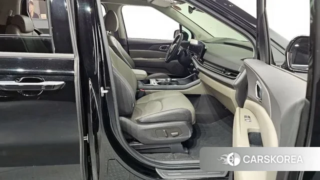 Kia The New Carnival 4th Generation 2024 Черный из Кореи, фото 2