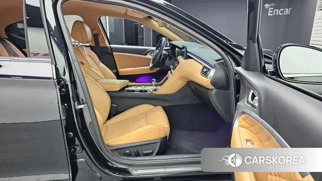 Genesis The New G70 2021 Черный из Кореи, фото 2