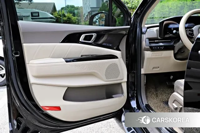 Kia Carnival 4th generation 2021 Черный из Кореи, фото 2