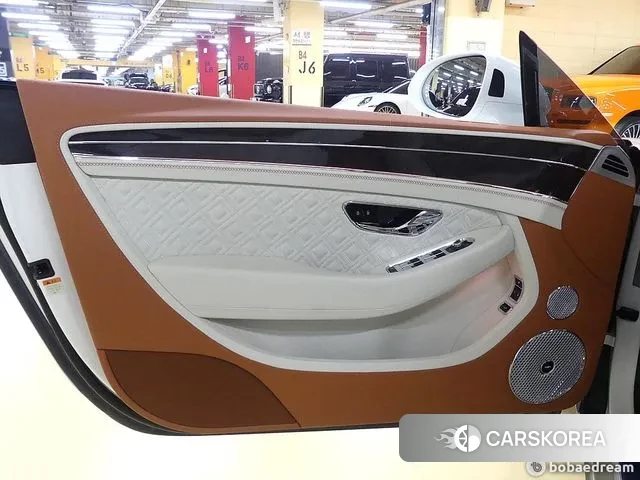 Bentley Continental GT 3rd Generation 2023 Белый из Кореи, фото 2