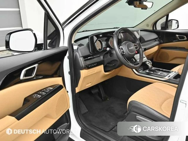 Kia Carnival 4th generation 2023 Белый из Кореи, фото 2
