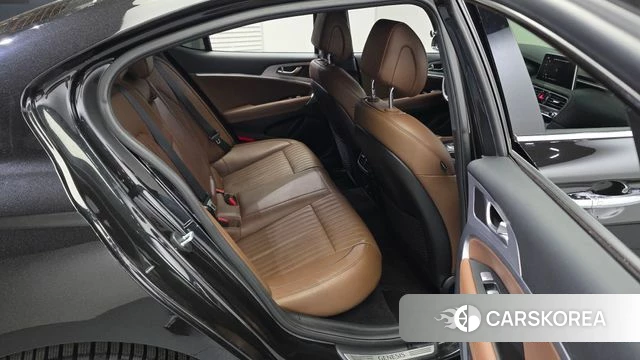 Genesis G70 2018 Черный из Кореи, фото 2