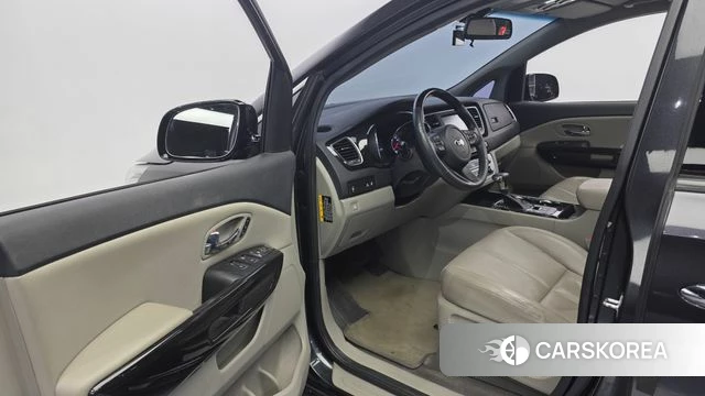 Kia The New Carnival 2019 Серый из Кореи, фото 2