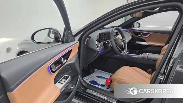 Mercedes-Benz E-Class W214 2025 Серый из Кореи, фото 2