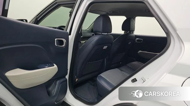 Hyundai Venue 2019 Белый из Кореи, фото 2