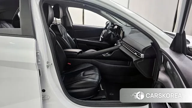 Hyundai Avante Hybrid (CN7) 2021 Белый из Кореи, фото 2