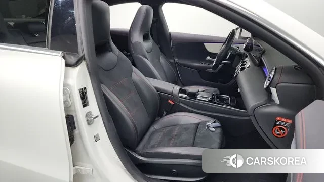 Mercedes-Benz CLA-Class C118 2022 Белый из Кореи, фото 2