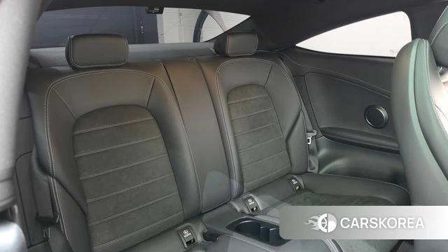 Mercedes-Benz C-Class W205 2022 Черный из Кореи, фото 2