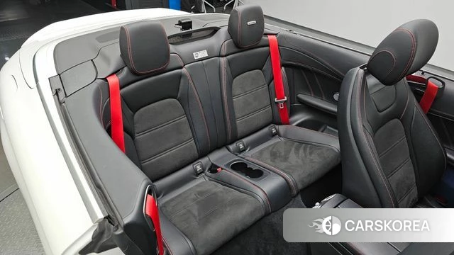 Mercedes-Benz C-Class W205 2019 Белый из Кореи, фото 2