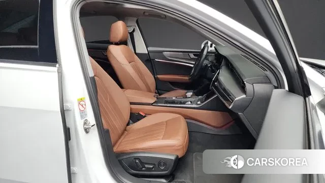 Audi A6 (C8) 2019 Белый из Кореи, фото 2