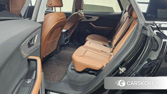 Audi Q8 (4M) 2021 Черный из Кореи, фото 2