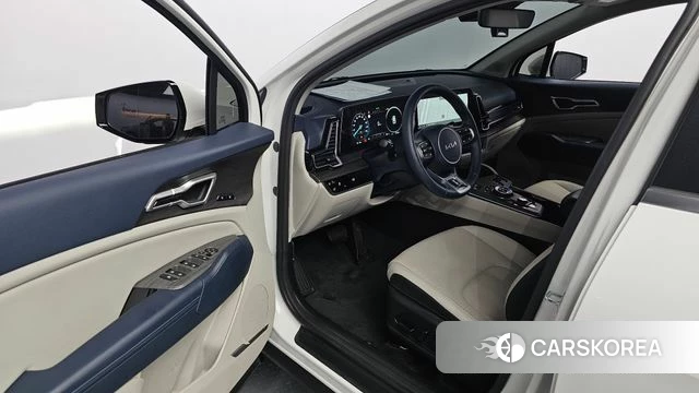 Kia Sportage 5th Generation 2022 Белый из Кореи, фото 2