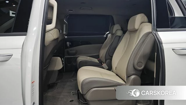 Kia The New Carnival 4th Generation 2025 Белый из Кореи, фото 2