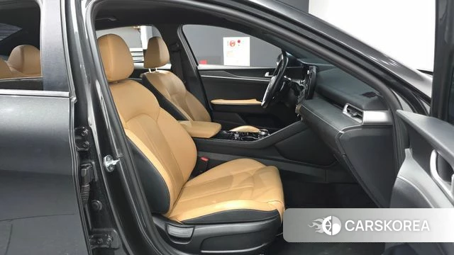 Kia K5 3rd generation 2021 Серый из Кореи, фото 2