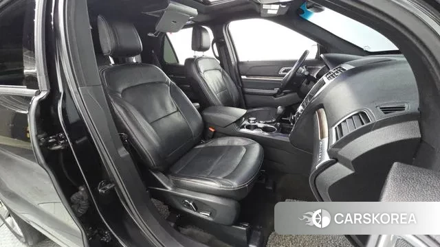 Ford Explorer 2018 Черный из Кореи, фото 2