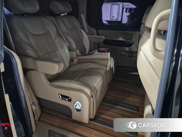 Kia The New Carnival 2019 Черный из Кореи, фото 2