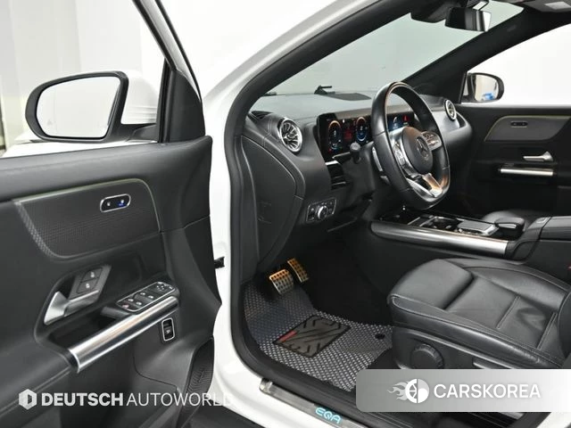 Mercedes-Benz EQA H243 2022 Белый из Кореи, фото 2