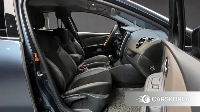 Renault Korea (Samsung) Clio 2018 Серый из Кореи, фото 2