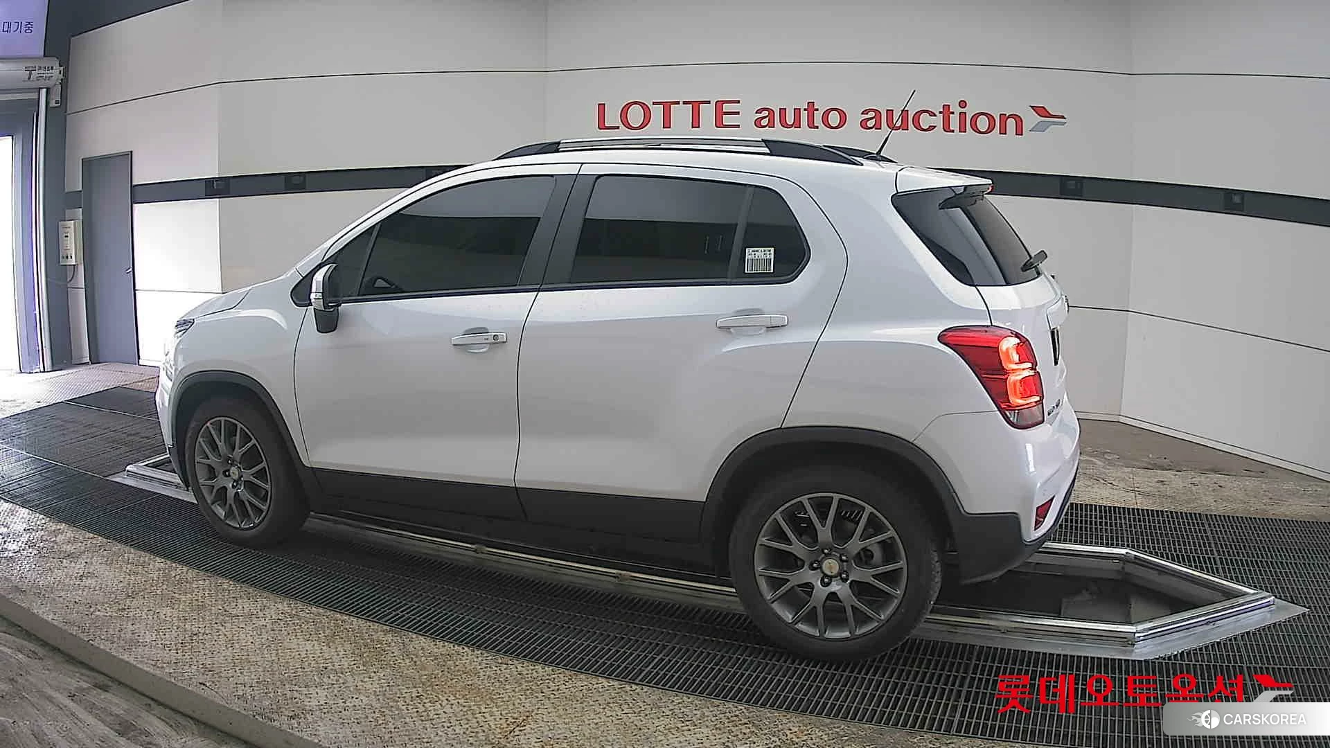 Korea G M Trax 1.4 2021 Snow White Pearl (optional) из Кореи, фото 2