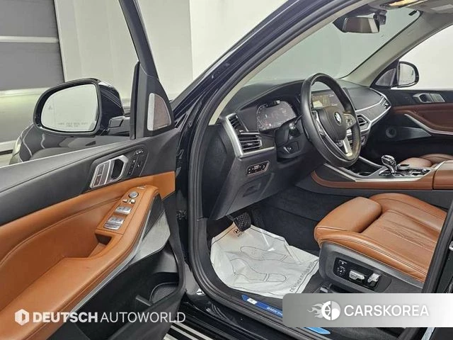 BMW X7 (G07) 2021 Черный из Кореи, фото 2
