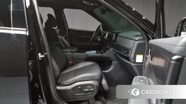 Hyundai Santa Fe (MX5) 2023 Черный из Кореи, фото 2