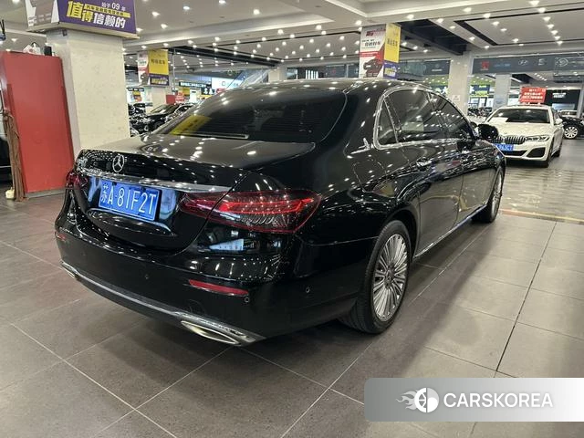 Mercedes-Benz E-class id 4209424 из Китая 2