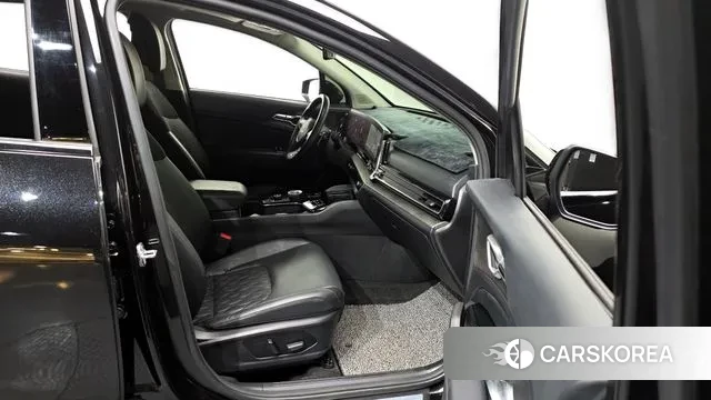 Kia Sportage 5th Generation 2023 Черный из Кореи, фото 2