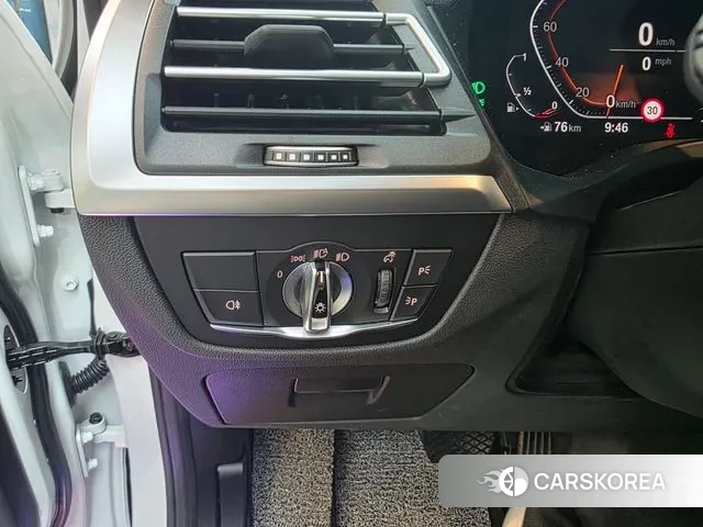 BMW X4 (G02) 2024 Белый из Кореи, фото 2