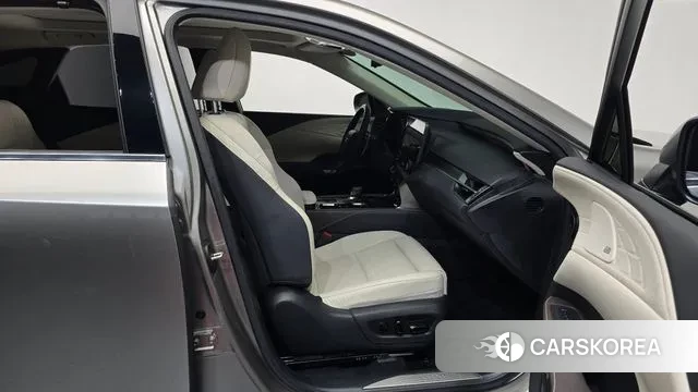 Lexus RX350h 5th generation 2024 Серебристо-серый из Кореи, фото 2