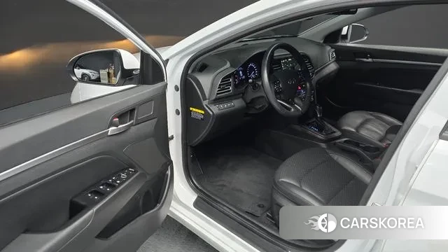 Hyundai The New Avante AD 2019 Белый из Кореи, фото 2