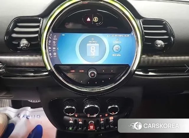 Mini Cooper S Clubman 2023 Зеленый из Кореи, фото 2