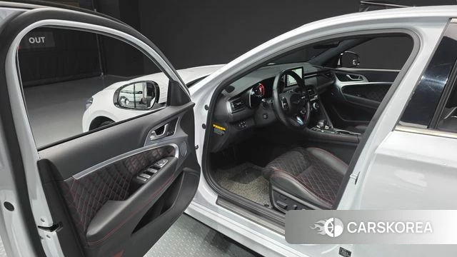 Genesis G70 2018 Белый из Кореи, фото 2