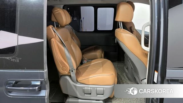 Hyundai Staria 2021 Серый из Кореи, фото 2