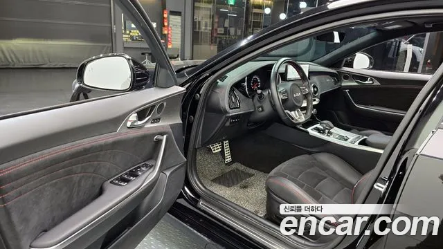 Kia Stinger Meister 2022 Черный из Кореи, фото 2