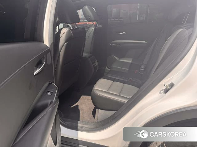 Cadillac XT4 2021 Белый из Китая, фото 2