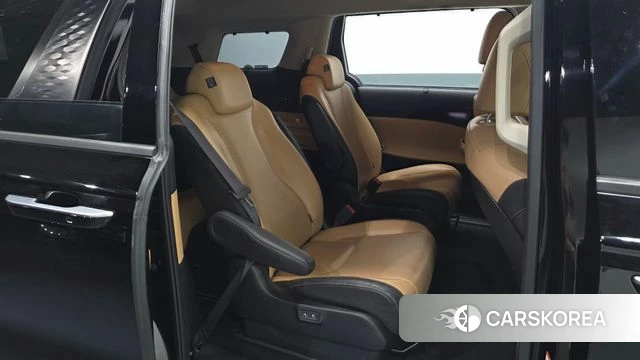 Kia Carnival 4th generation 2022 Черный из Кореи, фото 2