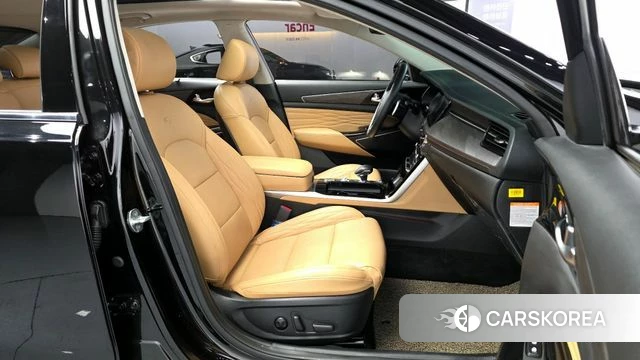 Kia K7 Premier Hybrid 2021 Черный из Кореи, фото 2