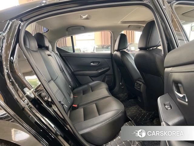 Nissan Xuan Yi 2024 Черный из Китая, фото 2