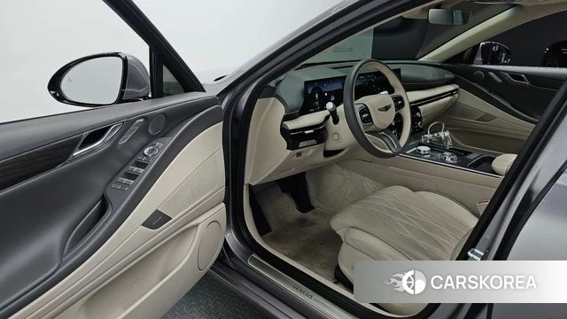 Genesis G80 (RG3) 2025 Серебристо-серый из Кореи, фото 2