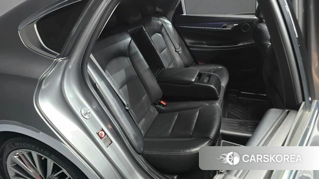 Hyundai Grandeur IG 2018 Серебристо-серый из Кореи, фото 2
